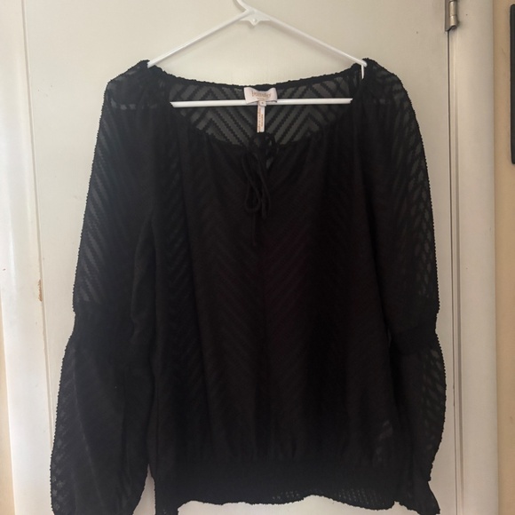 Sheer long sleeve blouse from Laundry by Shelli Segal - Picture 10 of 10